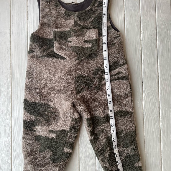 Cabela’s Shepra Fleece Hunting Coveralls Bibs Size 2 - Picture 4 of 7